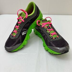 Saucony Women's Black and Lime Green Athletic Running Shoes Size‎ 7.5